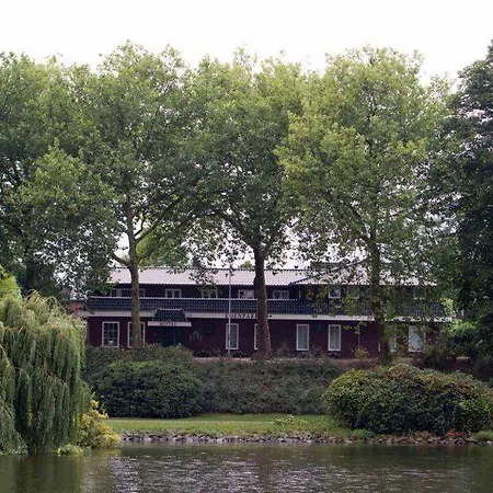 Hotel Edenpark 3*